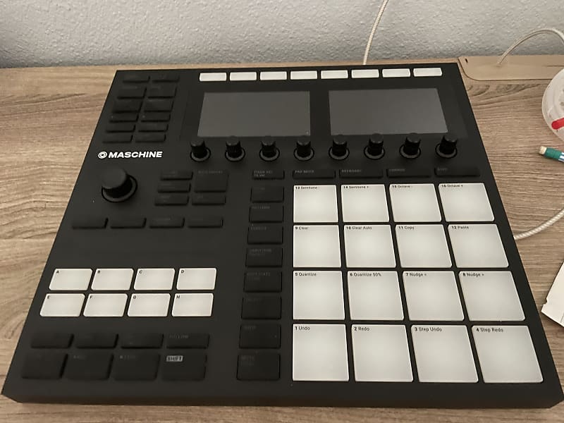 Native Instruments Maschine MKIII Groove Production Control | Reverb