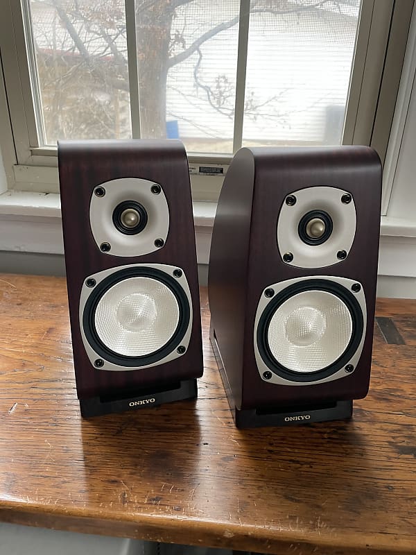 Onkyo D-TK10 2006 - Oiled Mahogany