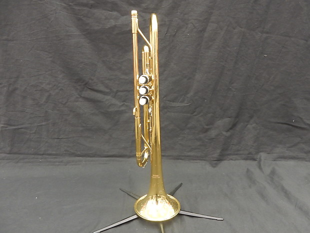 Yamaha YTR-2335 Standard Bb Trumpet image 1