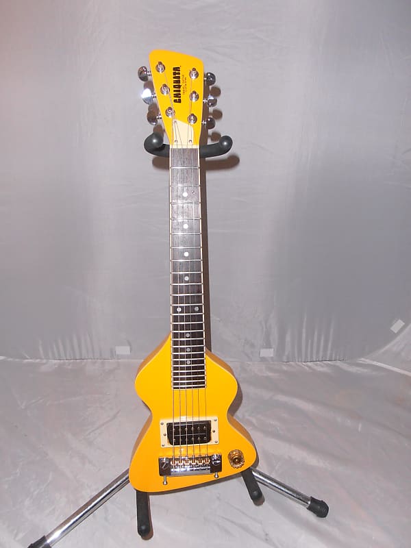 チキータ Chiquita Travel Guitar エレキギター BACK TO THE FUTURE