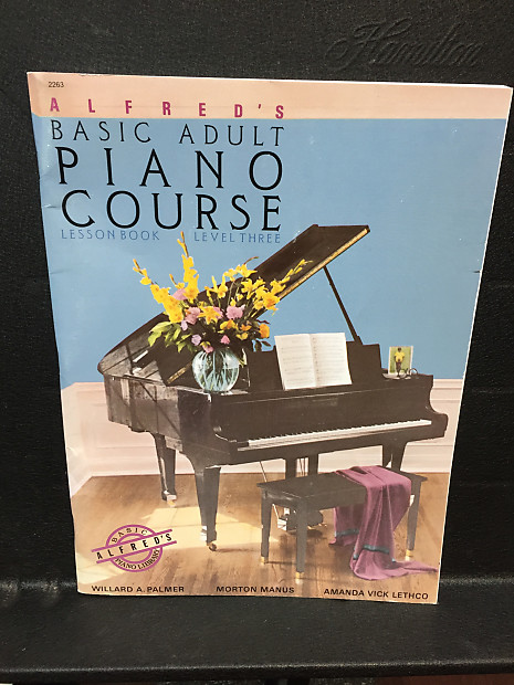 Alfred 00-2263 Alfred's Basic Adult Piano Course - Lesson Book (Level 3) image 1
