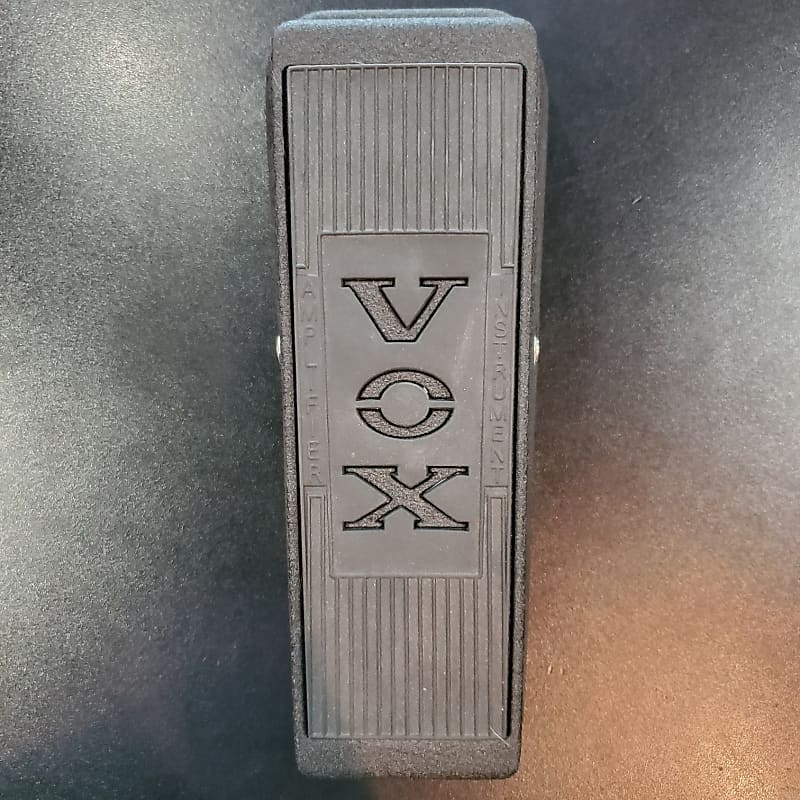 Vox V845