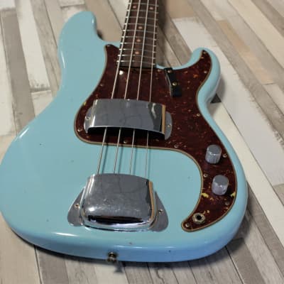 Fender Time Machine 1963 Precision Bass Journeyman Relic -  Aged Daphne Blue image 5