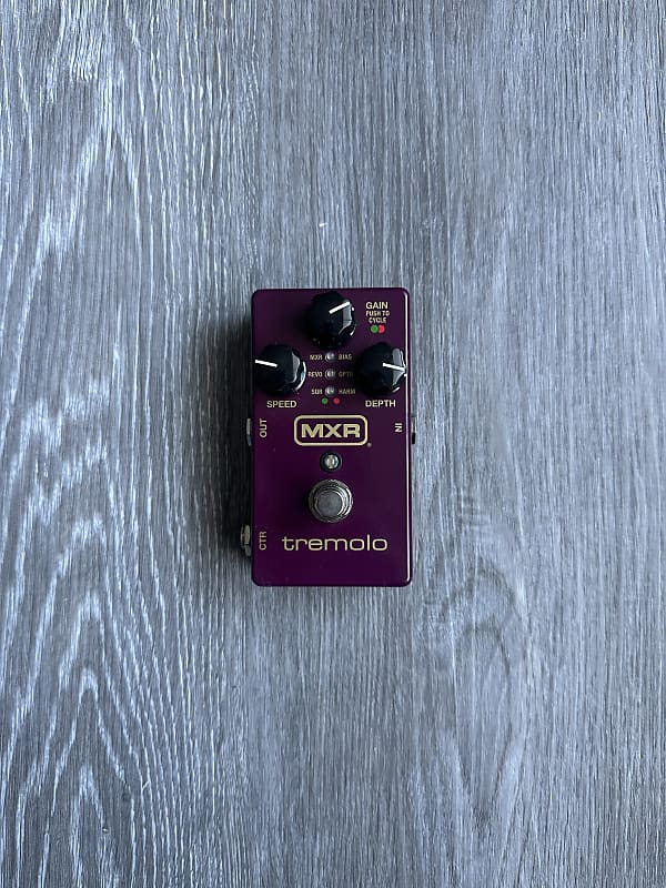 MXR M305 Tremolo