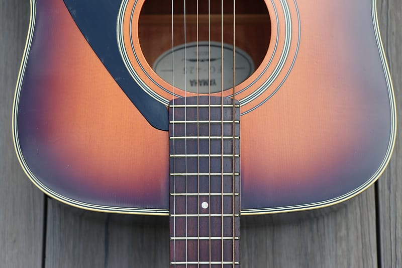 A Beauty! Yamaha FG-425 1986 Vintage Sunburst + Pro Setup