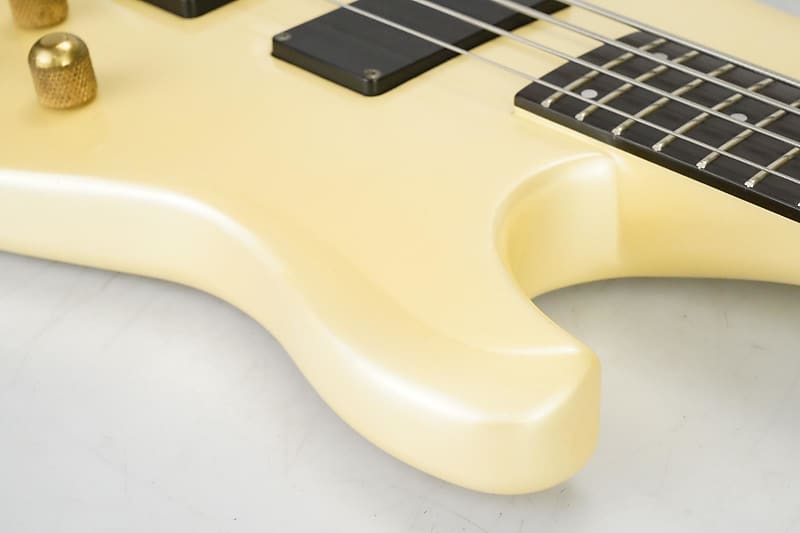 1985 Ibanez Musican MC Series MC-924 PW Electric Bass Guitar