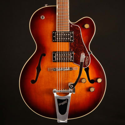 Gretsch G2420T Streamliner Hollowbody w Bigsby, Havana Burst 6lbs