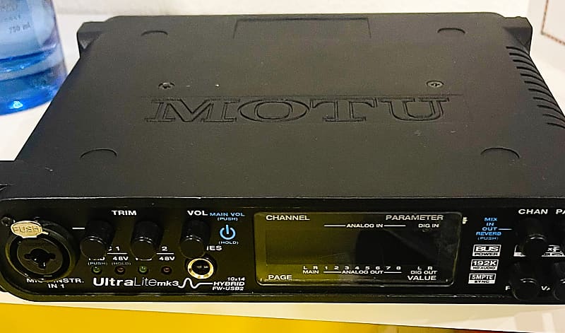 MOTU UltraLite-mk3 Hybrid Firewire / USB Audio Interface