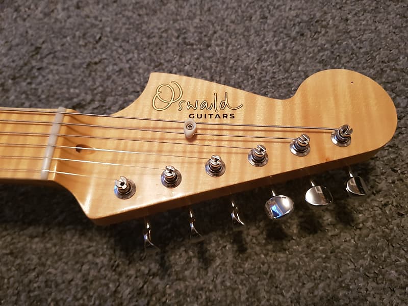 Oswald stratocaster outlet