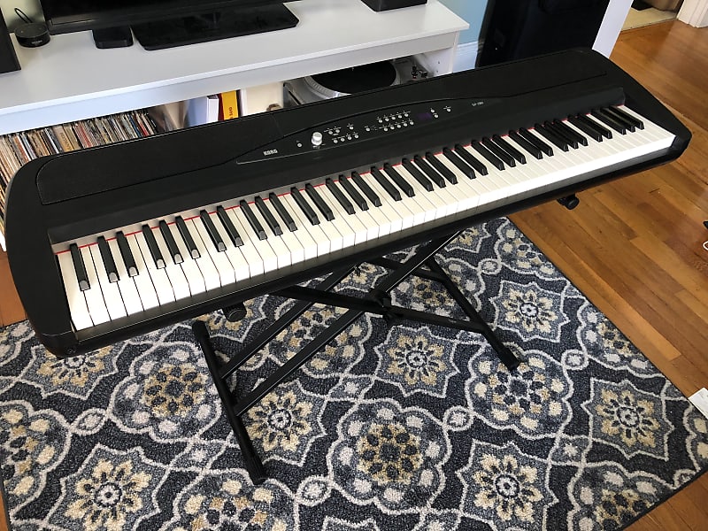 Korg SP-280 Digital Piano Keyboard, Black - Gator Case Included image 1