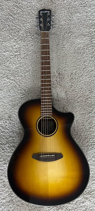 Breedlove ECO Discovery S Concerto CE Acoustic Electric Guitar, Edgeburst Finish image 1