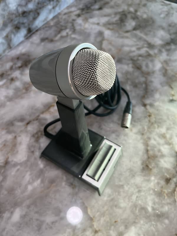 Shure 522 (Talkback Mic) Reverb