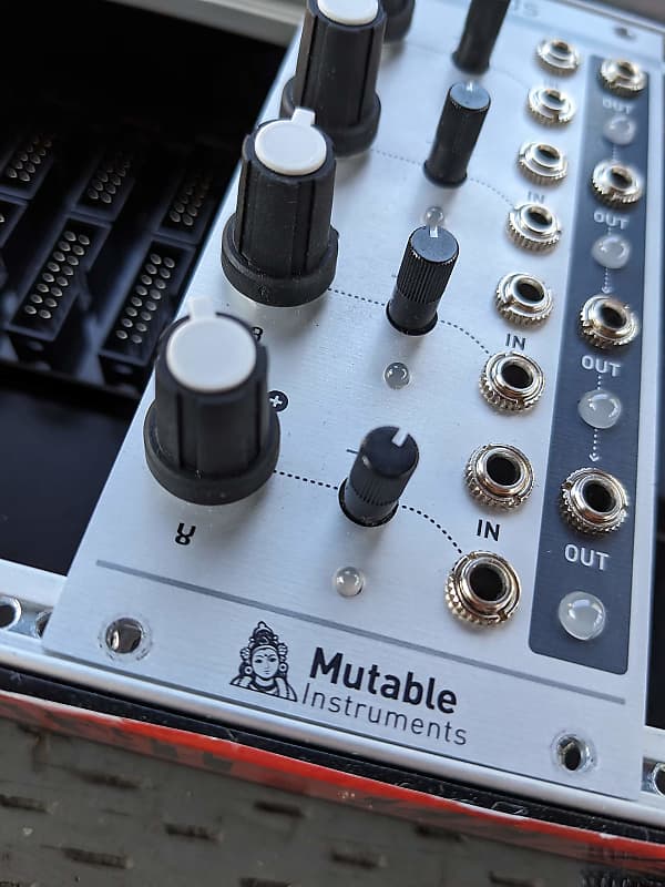 Mutable Instruments Blinds | Reverb