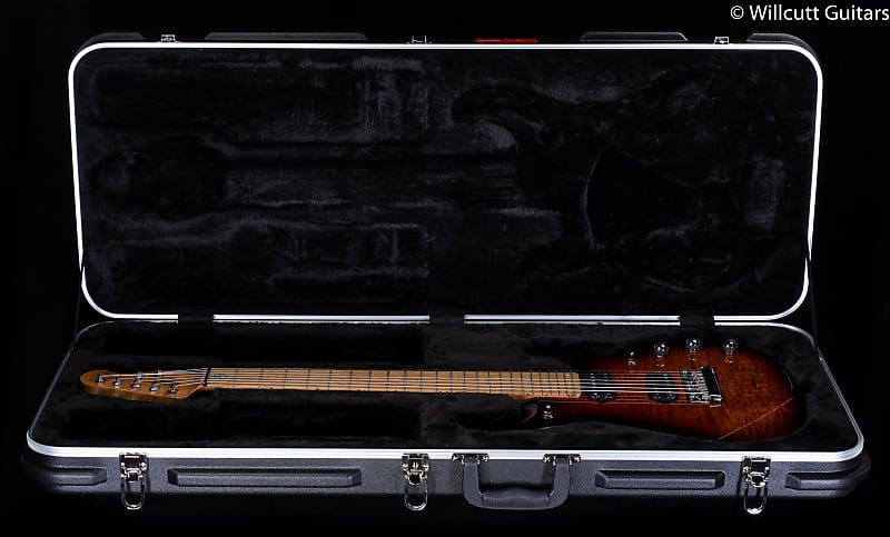 Ernie Ball Music Man JP15 7 string Tiger Eye Quilt Top (610