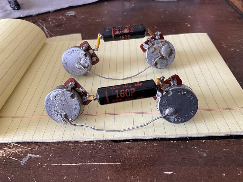 CTS 1971 CTS potentiometers, Sprague Capacitors Les Paul Reverb