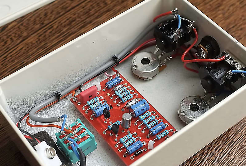 Castledine Electronics Olympic Custom Fuzz | Reverb Canada