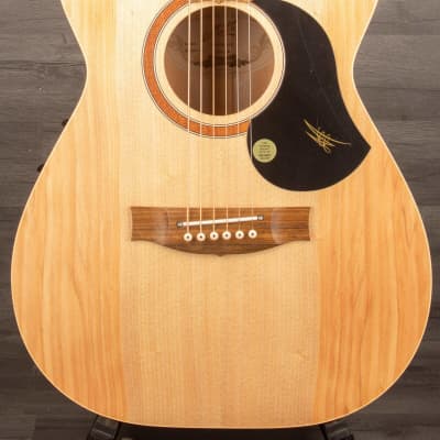 Maton - Performer for sale