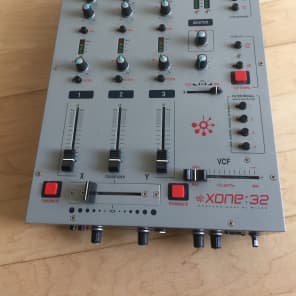 ジャンク ALLEN&HEATH XONE:32 Allen & Heath Xone 32 | zZounds