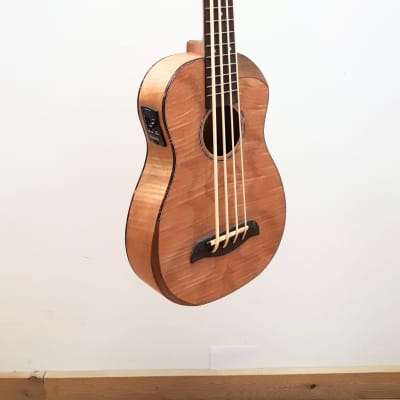 Oscar Schmidt OUB800K Acoustic-Electric Ukulele Bass, Flamed Maple body. Includes deluxe bag. image 2