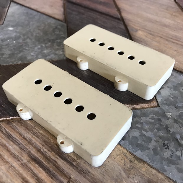 Real Life Relics Fender® Aged Parchment Jazzmaster® Pickup Reverb