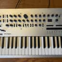 Korg Minilogue Analog Polyphonic Synth w/ CASE and power unit