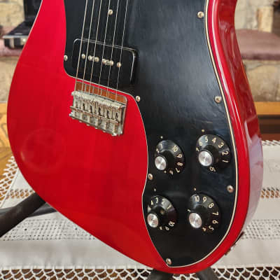Fender Classic Player Telecaster Deluxe Black Dove