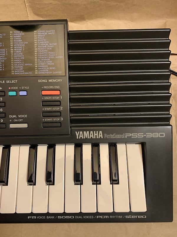 Yamaha PortaSound PSS-380 80s 90s 49Key keyboard FM Synth