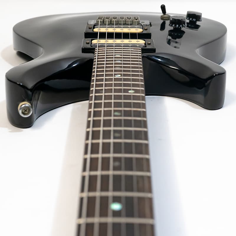 ギター TOKAI LG 50Q 2012 Tokai LG50Q Electric Guitar - Lefty - Transparent Black