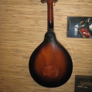 Gibson  A-40 A-Style Mandolin  1968 Sunburst image 2