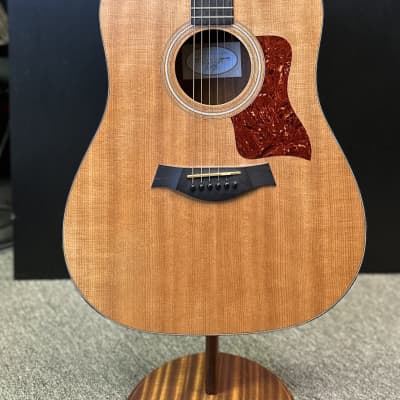 Taylor 110e with ES-T Electronics 2003 - 2015 - Natural for sale