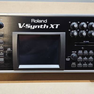 Roland V-Synth XT Rack Mount Digital Synthesizer 2005 - 2009 - Black image 5