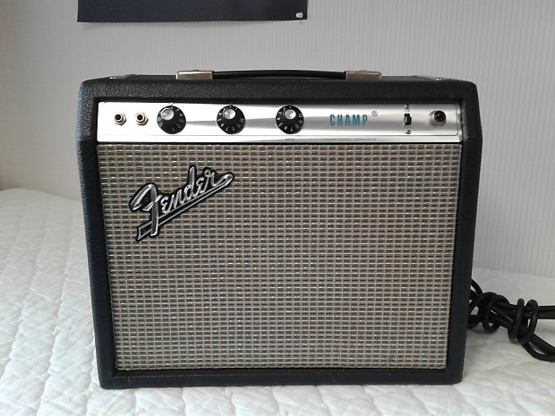 1972 Fender Champ Amp Silverface Clean