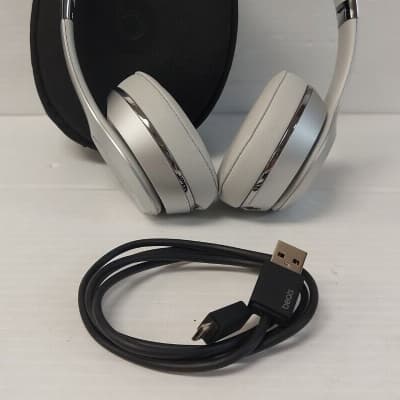 Beats by Dre A1796 image 1