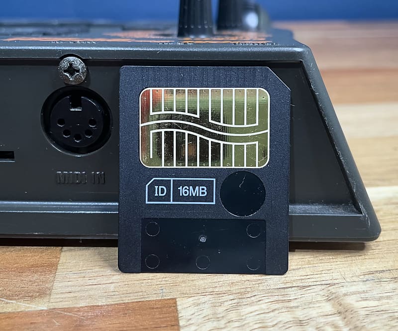 Zoom SampleTrak ST-224 Sampler | Reverb Canada