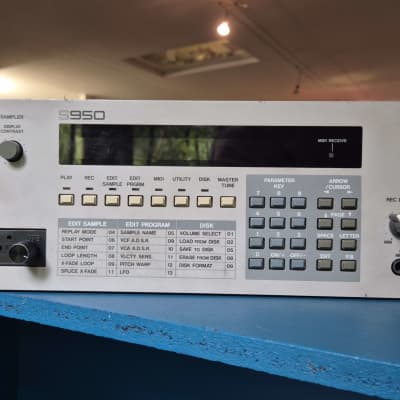 Akai S950 maxed out
