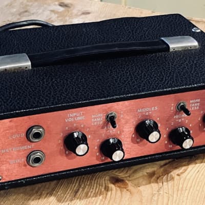 Walter Woods MI200-8 2-channel stereo bass amp | Reverb