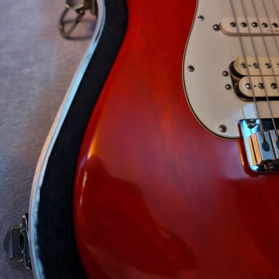 Fender American Deluxe Fat Stratocaster unique Locking Tremolo 2000 Red image 4