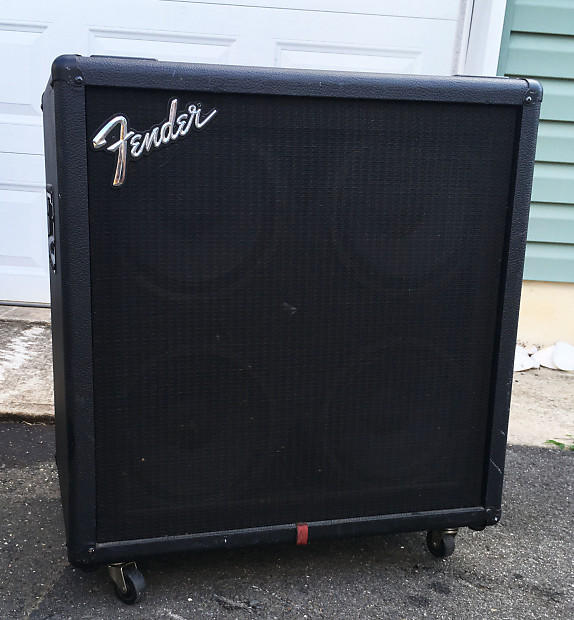 Fender BXR410 bass guitar with four Genuine Fender Reverb