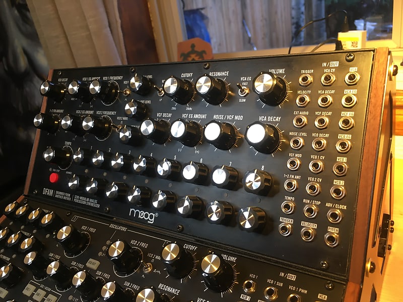 Moog DFAM Knob Upgrade セミモジュラーシンセ Upgrade Knobs on the Moog DFAM Synthesizer (and other
