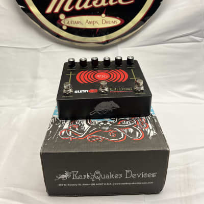 Reverb.com listing, price, conditions, and images for earthquaker-devices-sunn-o-life-pedal