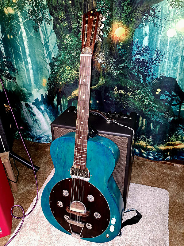 8 string store resonator guitar