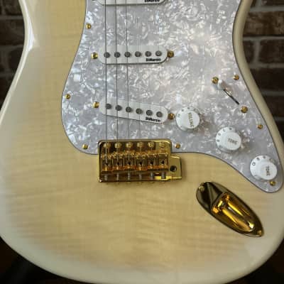 Only one in USA - Fender STR RK Richie Kotzen Signature Stratocaster MIJ 2023  See Thru White image 3