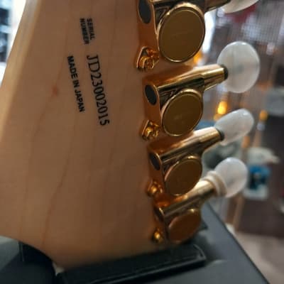 Fender STR RK Richie Kotzen Signature Stratocaster MIJ 2007 - Present - See Thru White image 5