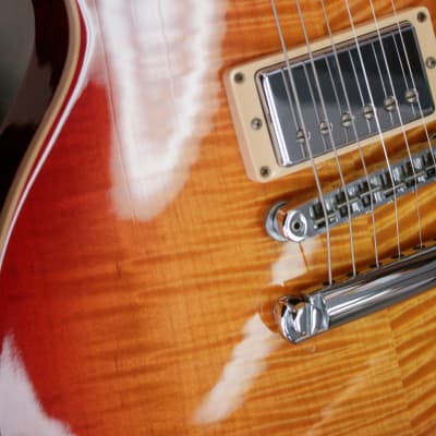 Gibson 2018 Les Paul Standard Electric Guitar w/Case - Heritage Cherry Sunburst - Preowned-Heritage Cherry Sunburst image 9