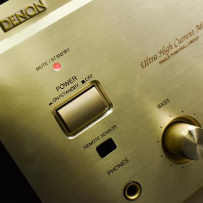 Denon PMA-2000IIR Stereo Integrated Amplifier in Excellent Condition image 9