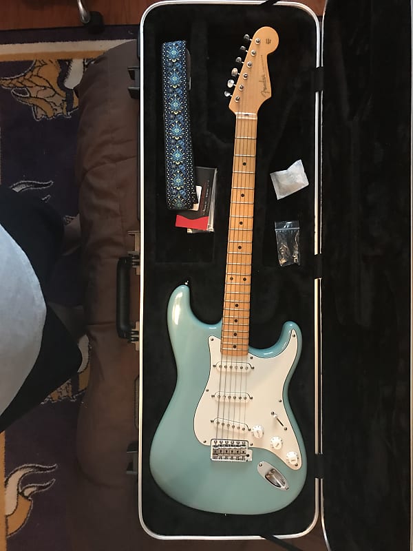 Fender Eric Johnson Stratocaster with Maple Fretboard image 1