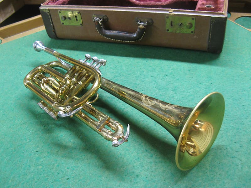 Blessing Standard Cornet 1956 - Refurbished - Original Case and Blessing 13  Mouthpiece
