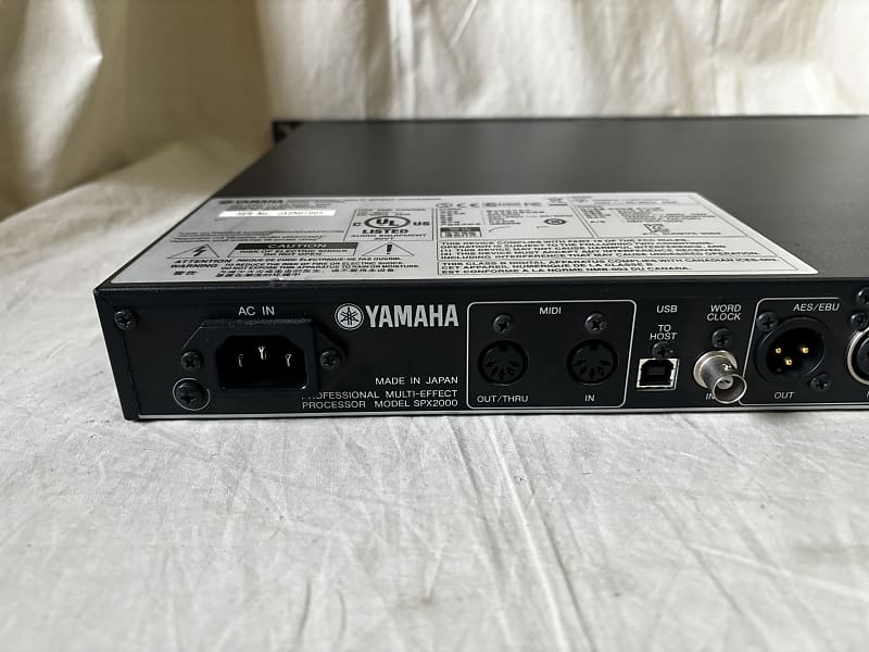 Yamaha SPX2000 Professional Multi-Effect Processor