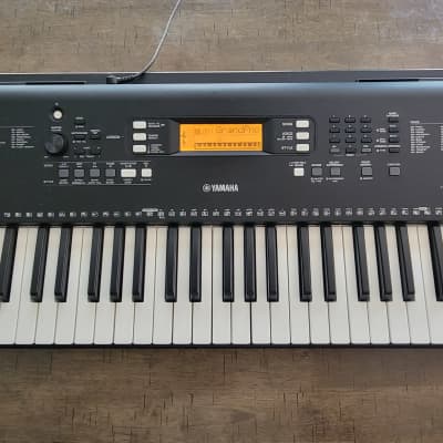 Yamaha PSR-EW300 76-Key Portable Keyboard 2017 - Present - Black