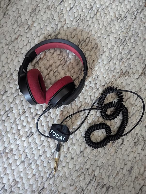 Focal Listen Professional Closed Back Headphones - 32 Ohms 2018 - Present - Black / Red image 1